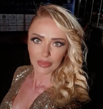 Yeliz Akay Kimdir? Duy Beni Dizisi Suna Kimdir? Kaç Yaşında? Nereli? Hangi Dizilerde Oynadı?