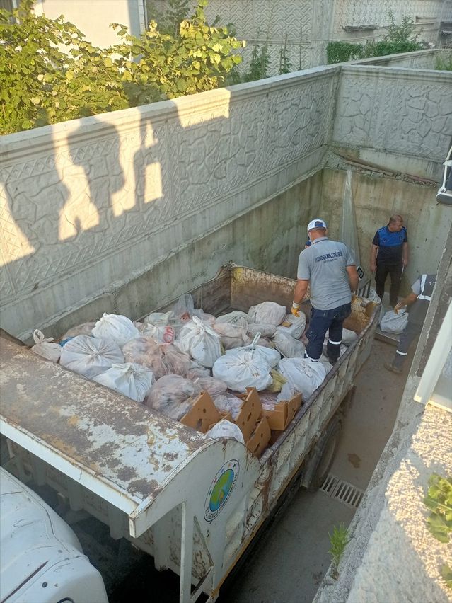 Hendek'te Etiksiz Et İmhası