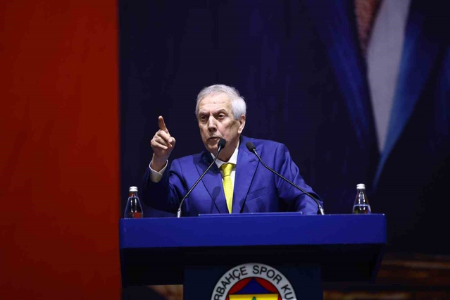Fenerbahçe Başkanı Yıldırım, 4 ayda 190 milyon euro kaynak ürettiklerini açıkladı.