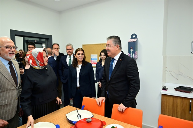 Eskişehir'de bağımlılık tedavisi sonrası destek verecek BAHAR Merkezi açıldı