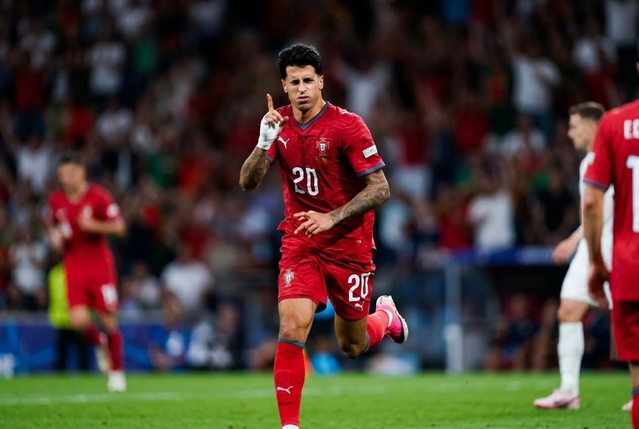 Portekiz'den Ronaldo'suz Destansı Yükseliş: Uluslar Ligi Finallerine Tarihi Erken Bilet!