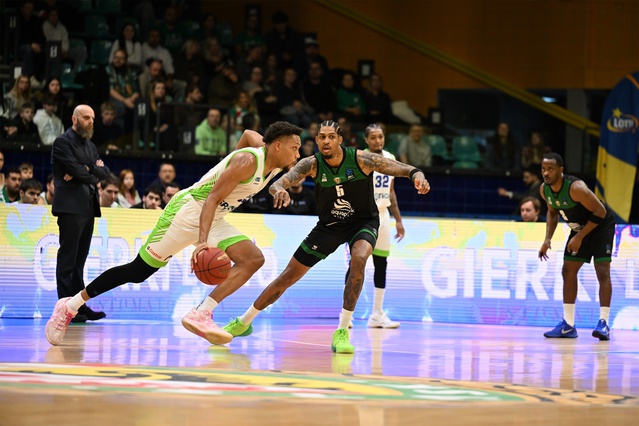 TOFAŞ'tan Avrupa Sahnesinde Kritik Darbe: Polonya'da EuroCup Fırtınası!